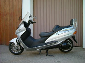 suzuki burgman 250