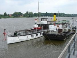 Elbe bei Lauenburg